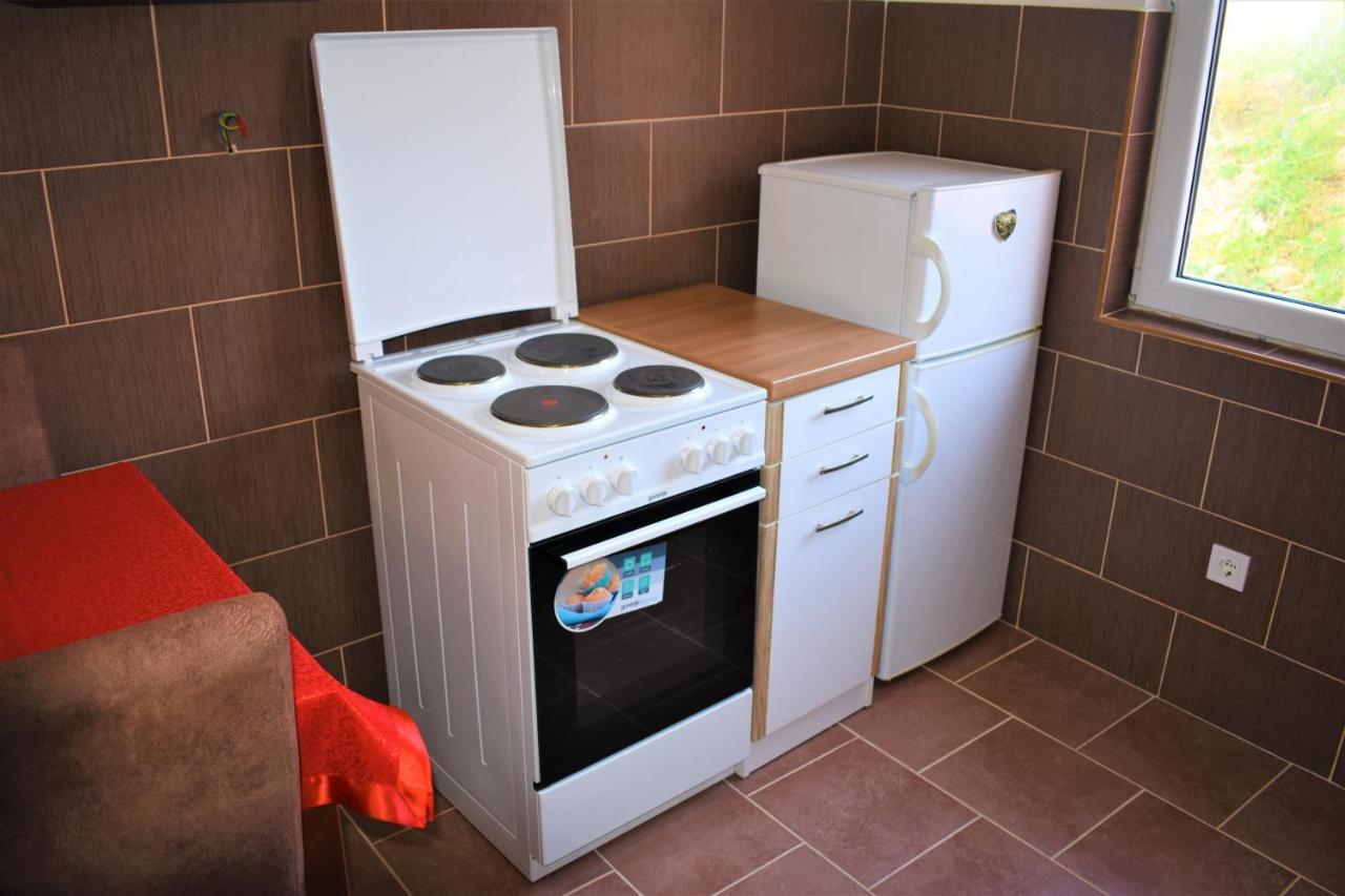 Apartmani Mitrovic Žabljak エクステリア 写真